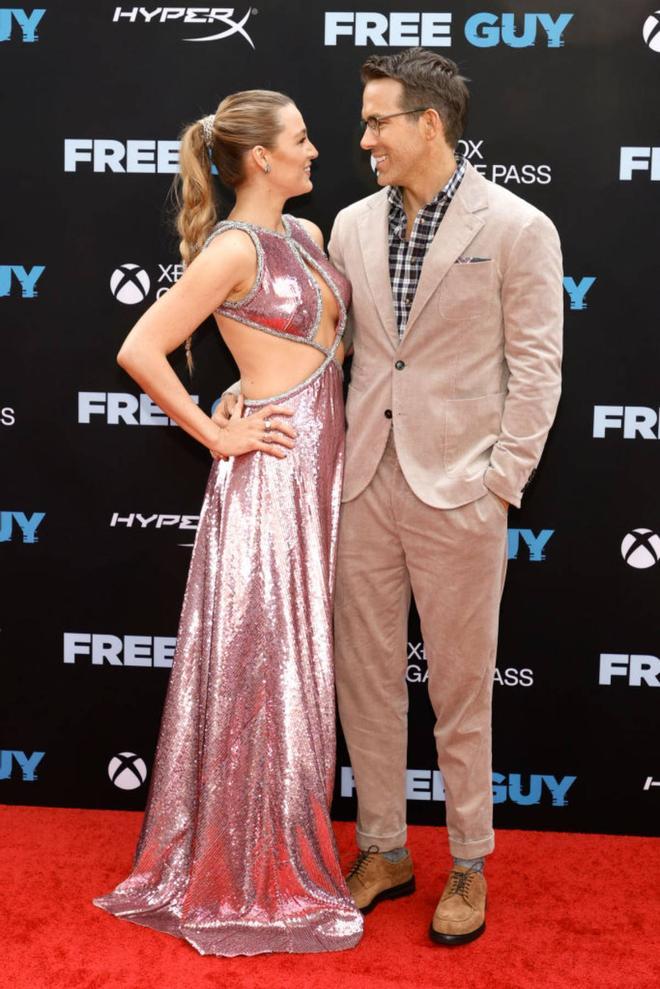 Blake Lively junto a Ryan Reynolds en la premiére de la película 'Free guy'