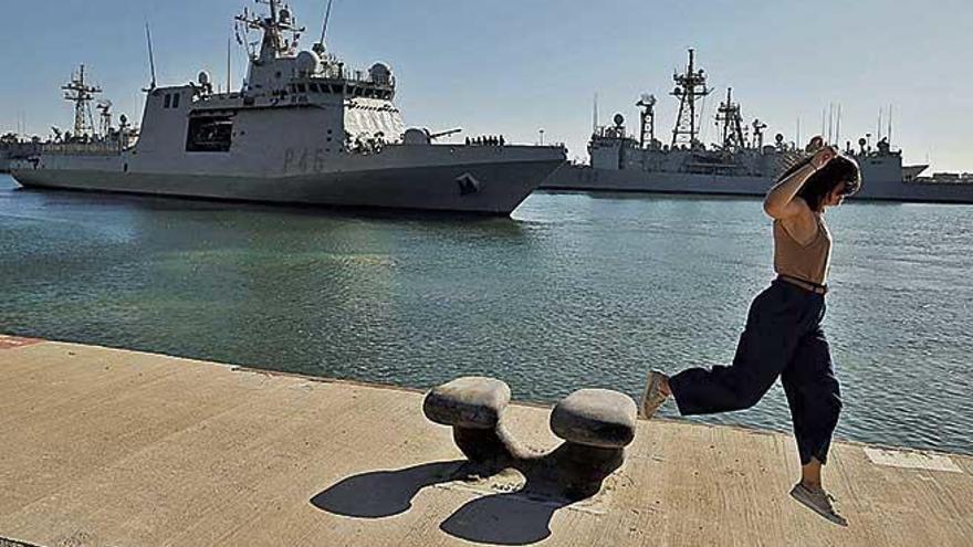 El buque &#039;Audaz&#039; de la Armada saliÃ³ ayer por la tarde de Rota con rumbo a Lampedusa.