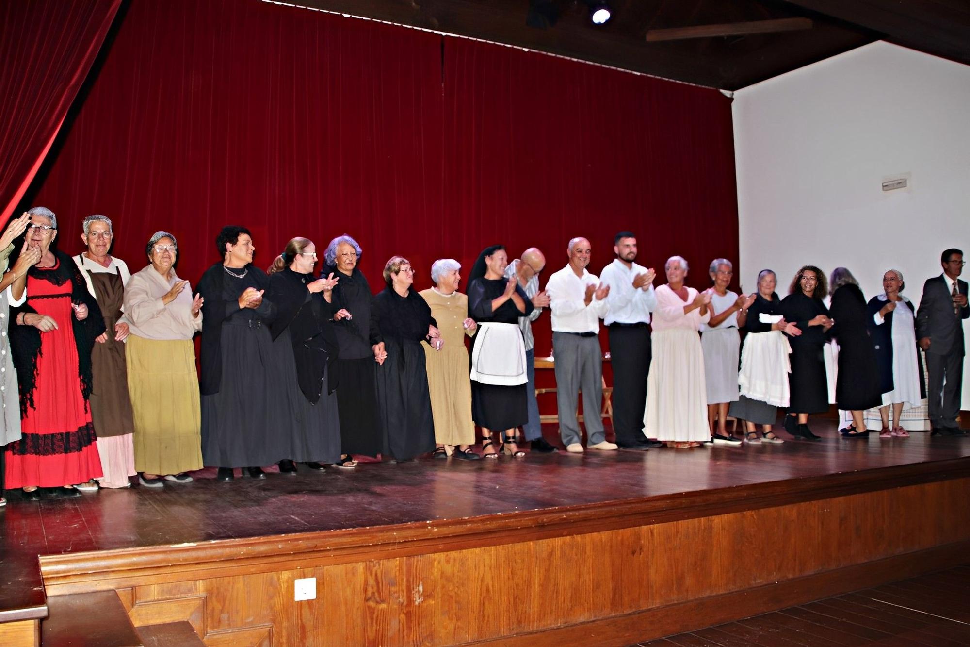 Los mayores de Yaiza representan la obra El choso de Bernarda Alba