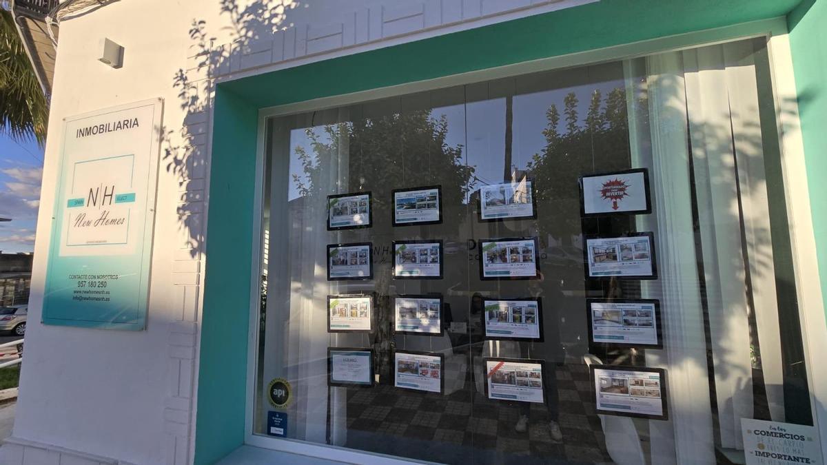 Exterior de New Homes Inmobiliaria.