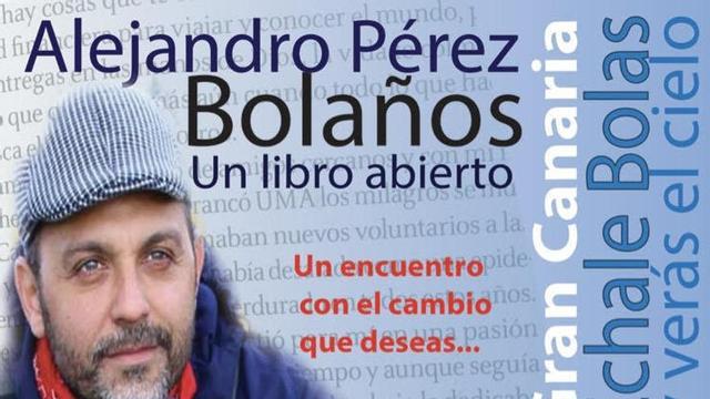 Alejandro Pérez Bolaños, con su libro