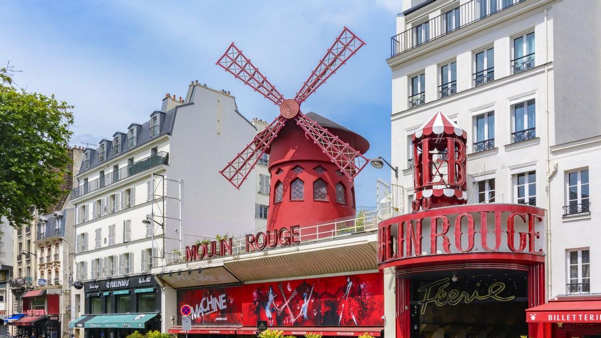 El Moulin Rouge celegra su 135 aniversario por todo lo alto