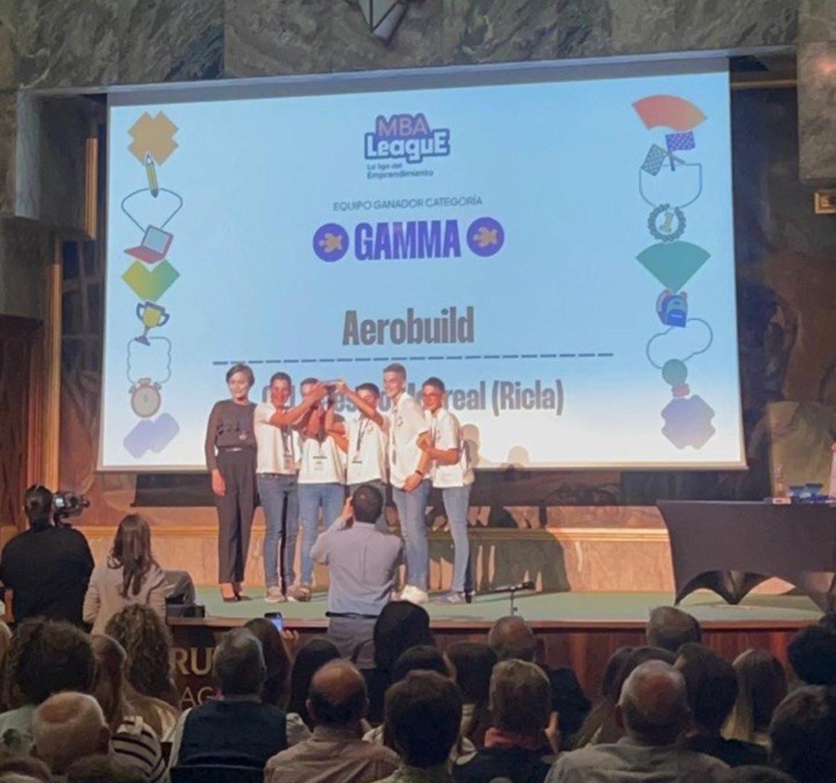 Ricla triunfa en emprendimiento joven