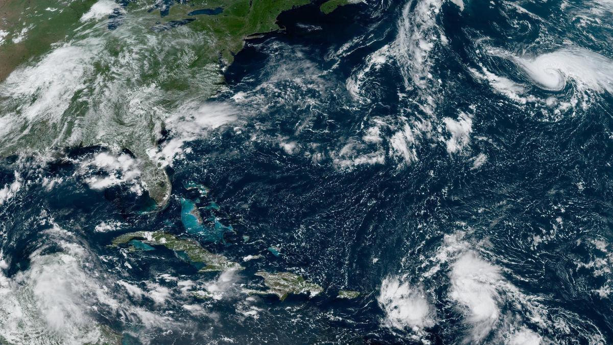 Imagen de satélite del Atlántico, donde puede observarse el huracán 'Danielle'