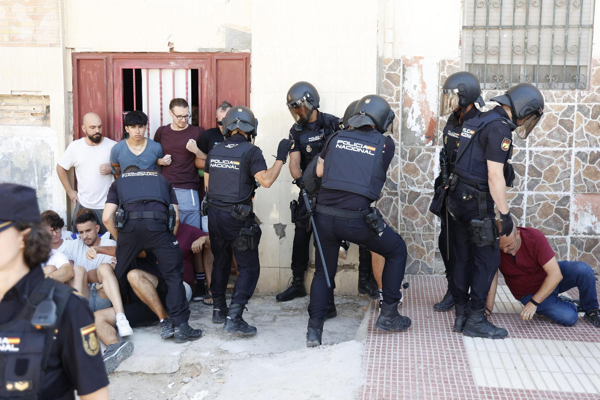 Desahucio en el barrio de Nou Alacant