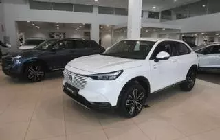 Las matriculaciones de coches en A Coruña crecen un 19% y los híbridos conquistan el mercado