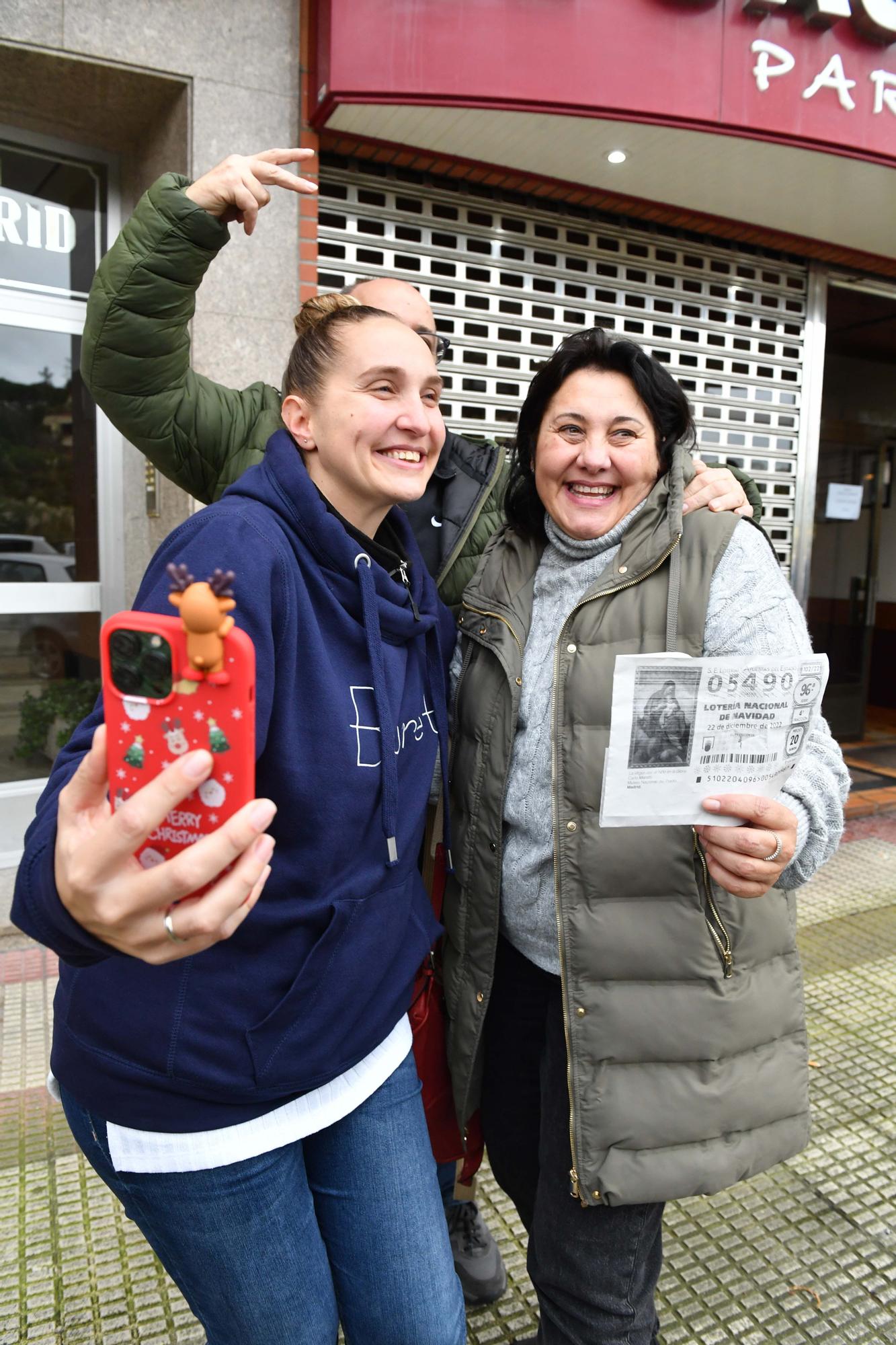 El Gordo cae en A Coruña: El primer premio de la Lotería de Navidad deja 180 millones entre la calle Barcelona y El Gaucho I