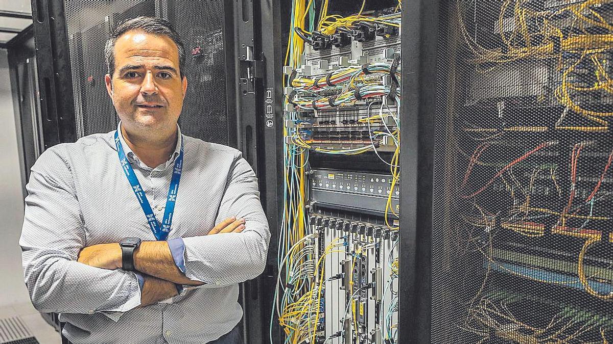 El CEO de Aire Networks, Raúl Aledo, en la sede.