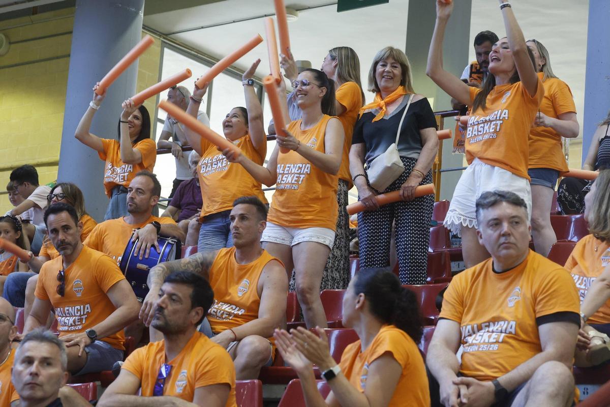 La final del Campeonato de España mini de baloncesto que se disputa en Córdoba, en imágenes