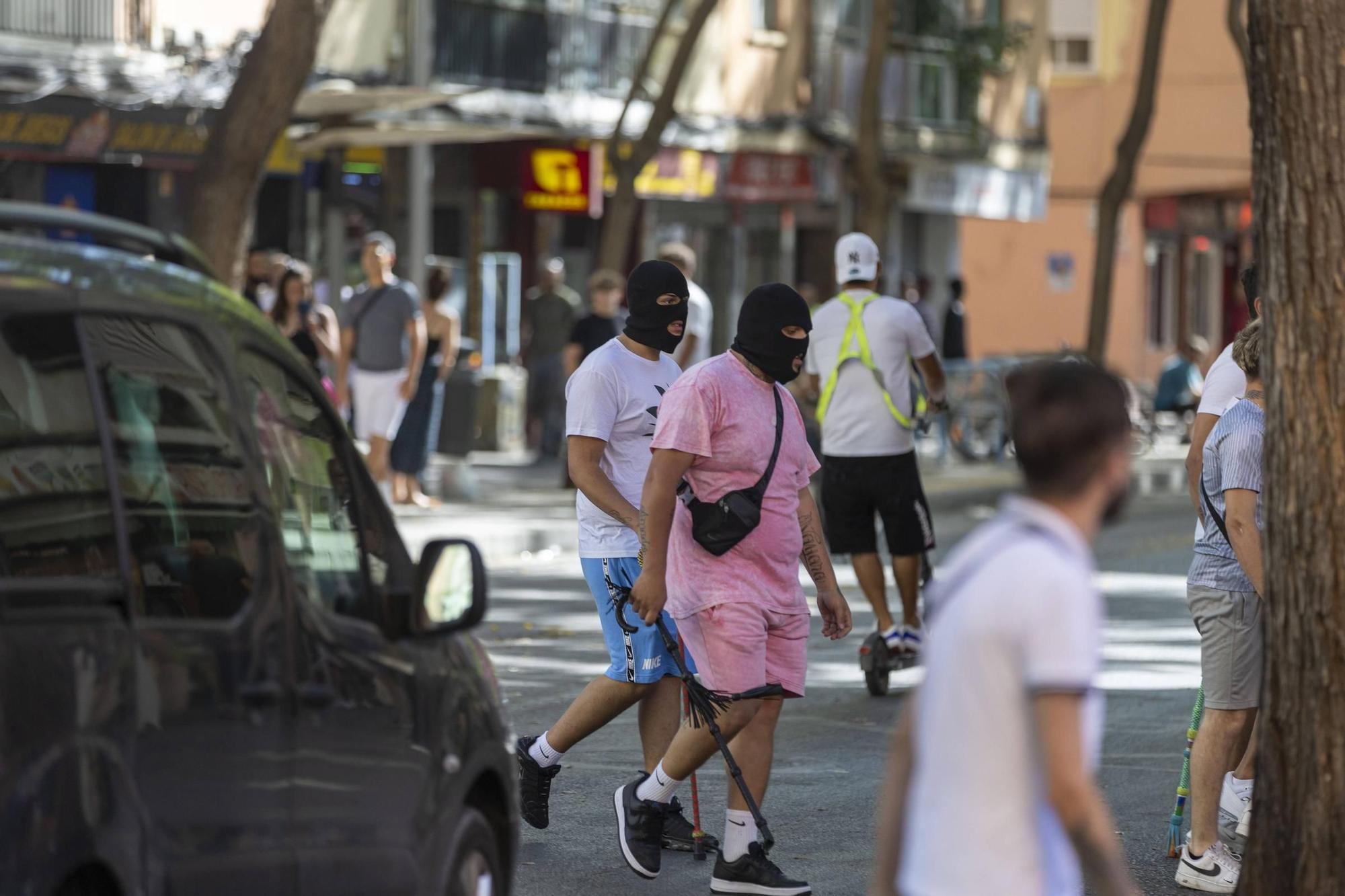 Junge Spanier gehen auf Algerier los - Spannungen in Son Gotleu