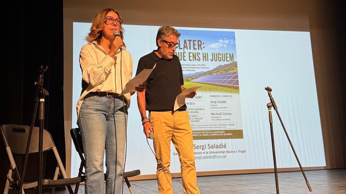 Els presentadors de l'acte informatiu sobre el Plater