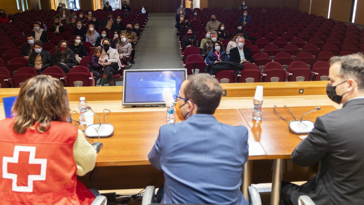 Jornada en la UPV para voluntarios traductores que quieran ayudar en la crisis humanitaria de Ucrania.