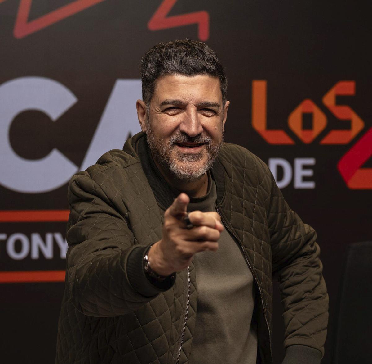 Tony Aguilar, locutor de «El gran musical» y, desde hace ocho años, voz de Eurovisión en España. | PAU GRACIÀ