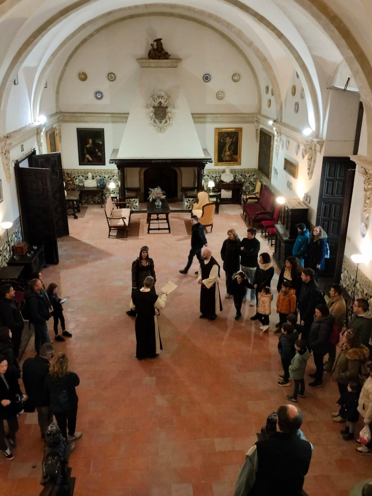 Una representació teatral al Palau