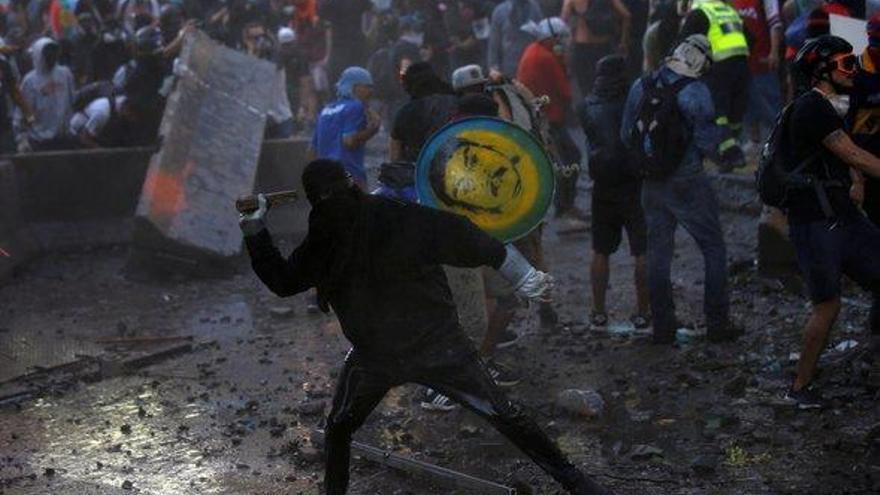 Chile: decenas miles de personas toman centro de Santiago en primera protesta del 2020