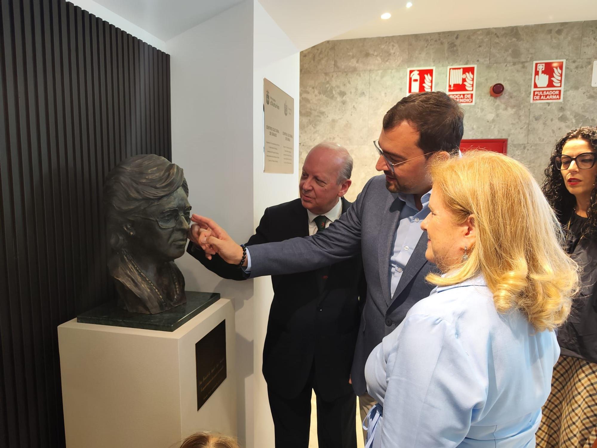 La inauguración del Centro Cultural de Grado, en imágenes