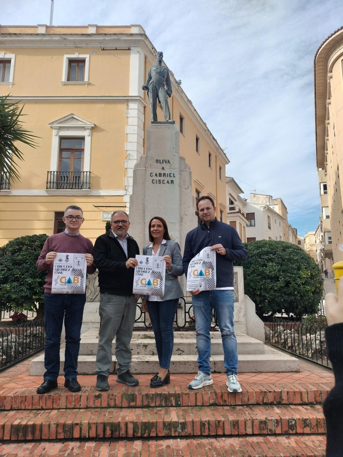 Autoridades y organizadores, en la presentación del evento