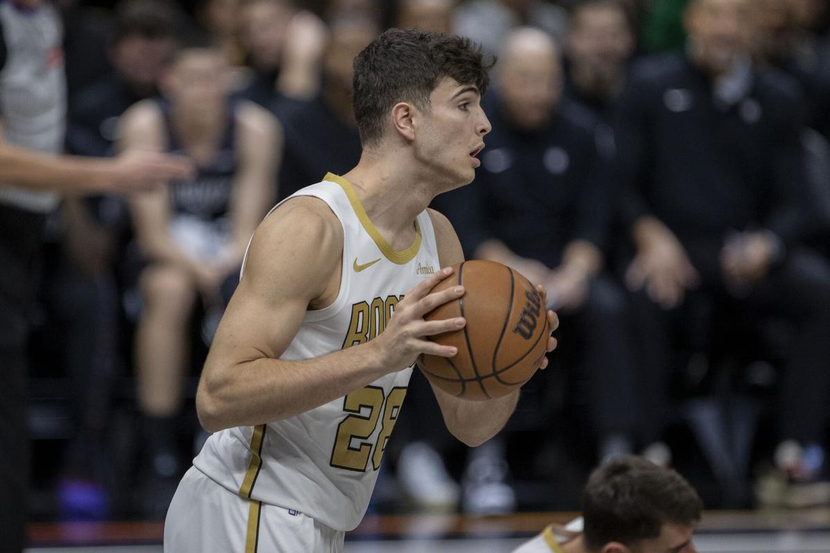 Hugo González, en el partido contra los Nets.