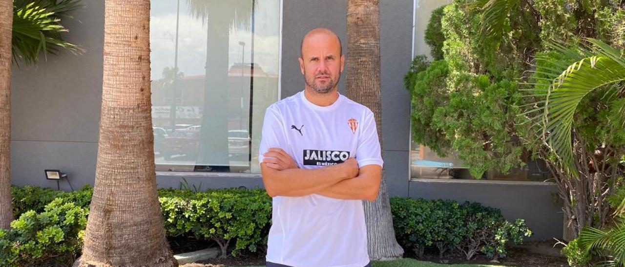 Miguel Ángel Ramírez, en el hotel de concentración del Sporting en Torreón