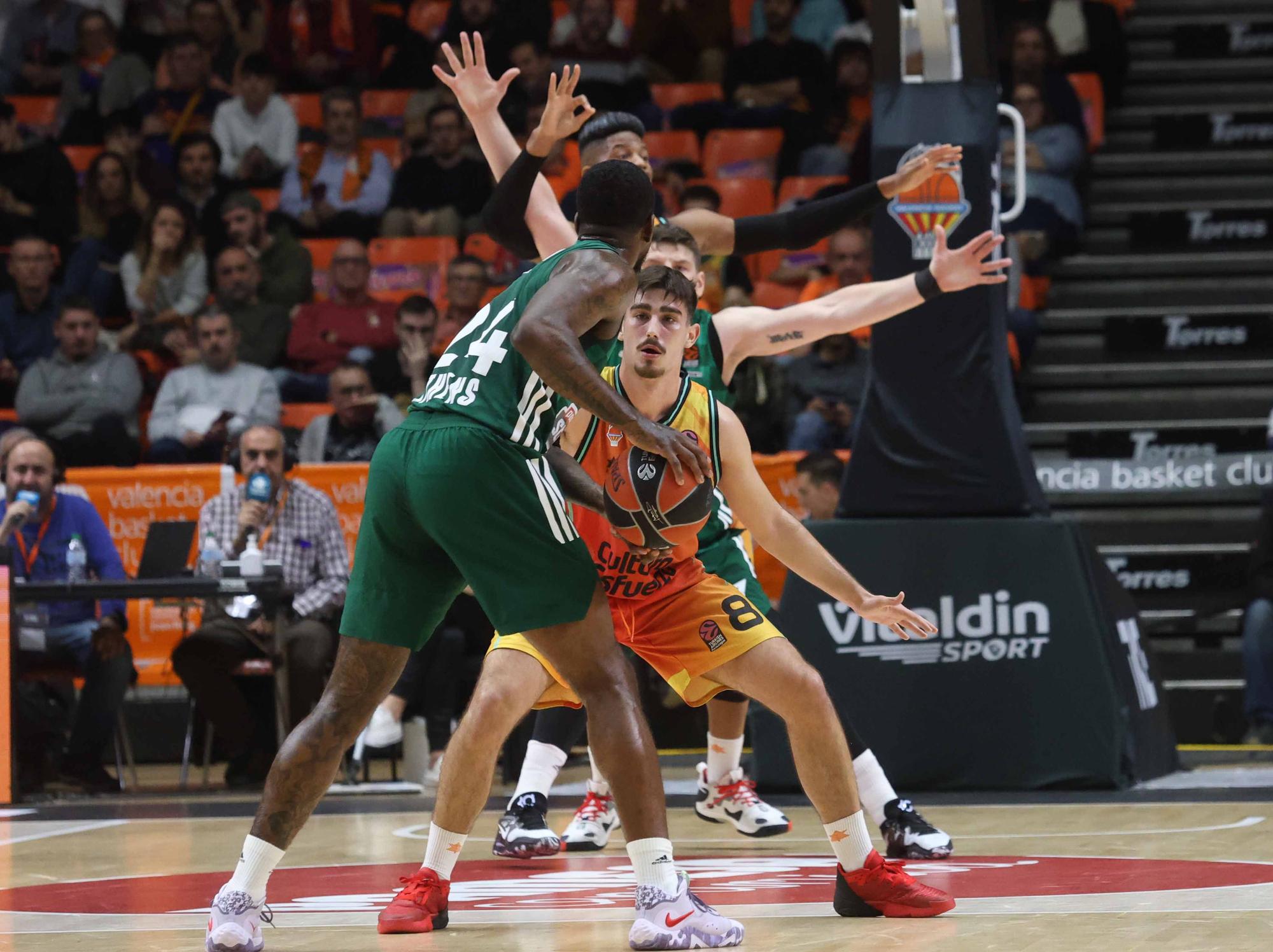 Las mejores imágenes del Valencia Basket - Panathinaikos