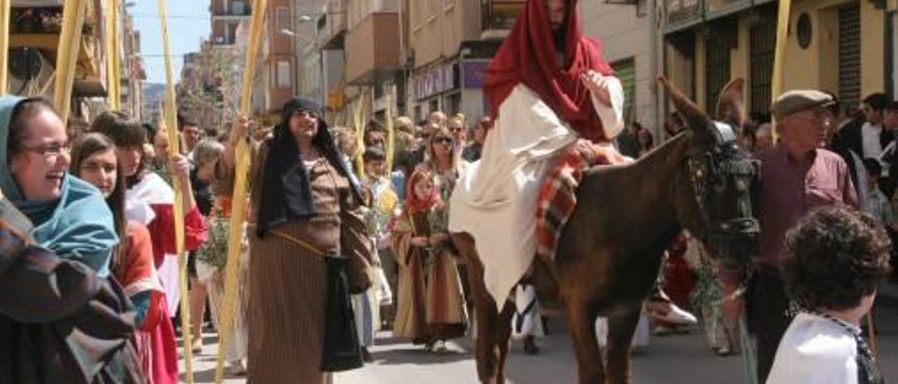 Las obras en el centro obligan a cambiar el itinerario de las procesiones en Elda