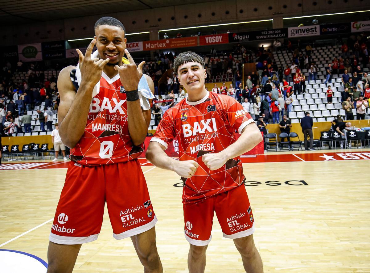 Les millors fotos de la celebració de la permanència del Baxi Manresa a Fontajau