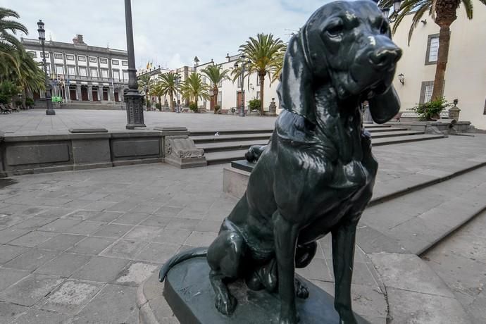 25-03-20 LAS PALMAS DE GRAN CANARIA. CIUDAD. LAS PALMAS DE GRAN CANARIA. Recorrido por la ciudad para vera su desolación.   Fotos: Juan Castro.  | 25/03/2020 | Fotógrafo: Juan Carlos Castro