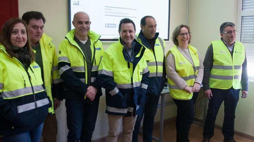 El equipo técnico de Aquona que dirige Nicolás Esmorís (en el centro).