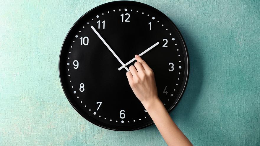 Llega el cambio de hora para el verano: ¿Qué día habrá que mover el reloj en España?
