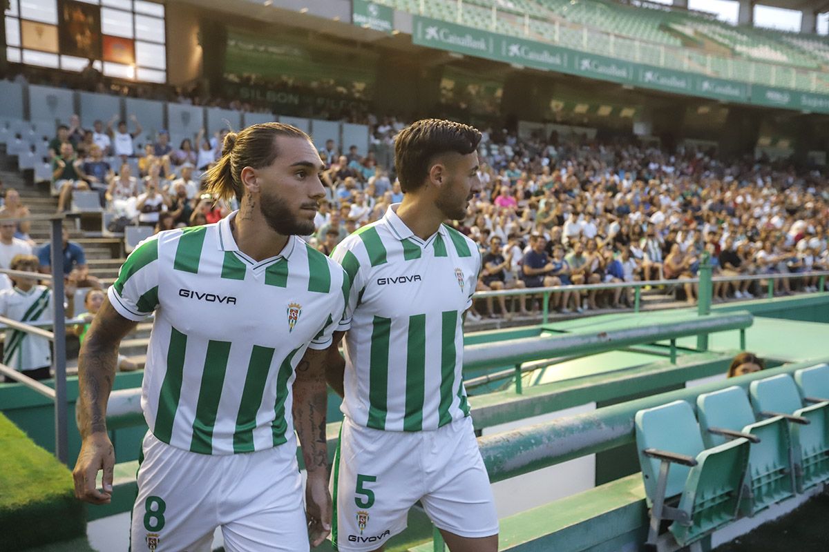 Presentación de las nuevas equipaciones del Córdoba CF