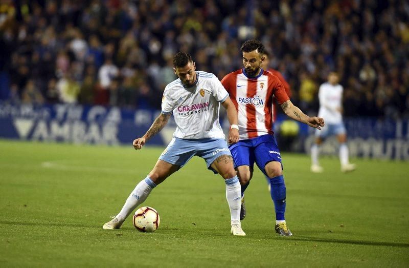 El Real Zaragoza vence al Sporting