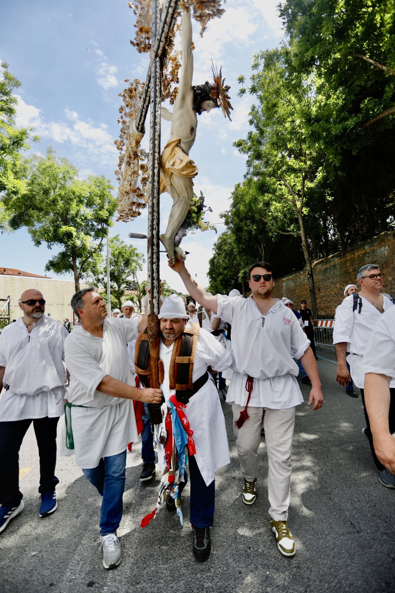 Salida procesional de varias cofradías de León, Portugal, Francia e Italia, durante el Jubileo 2025 en Roma