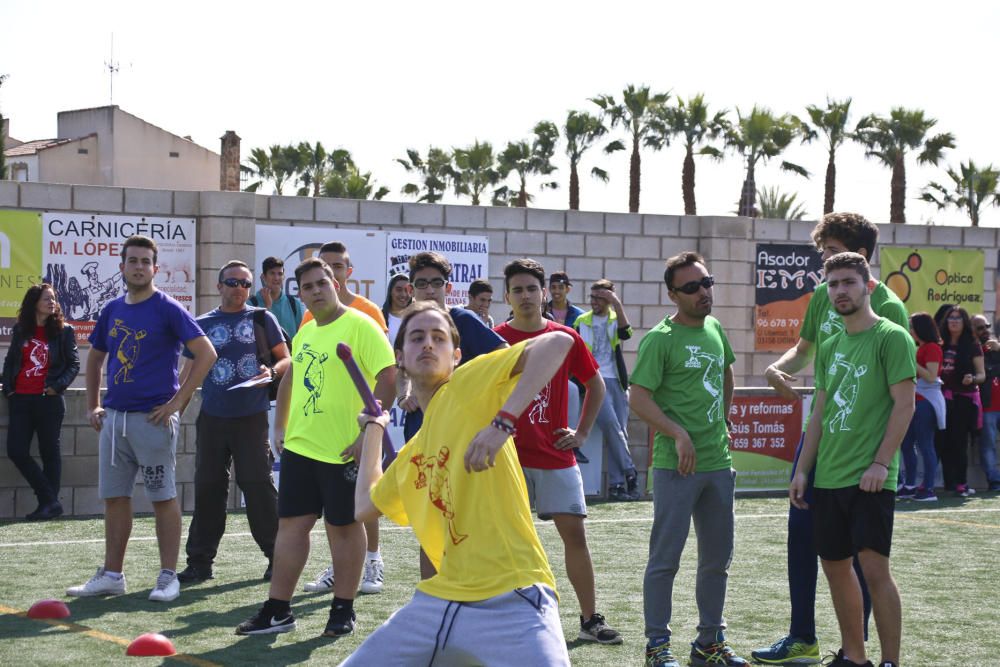 Más de 1.300 estudiantes de las comarcas de la Vega Baja y el Baix Vinalopó participan en la X edición de las Olimpiadas Clásicas.