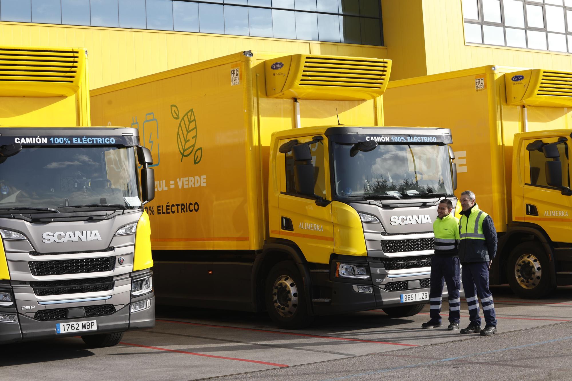 EN IMÁGENES: Así fue la presentación de la nueva flota de camiones eléctricos de Alimerka