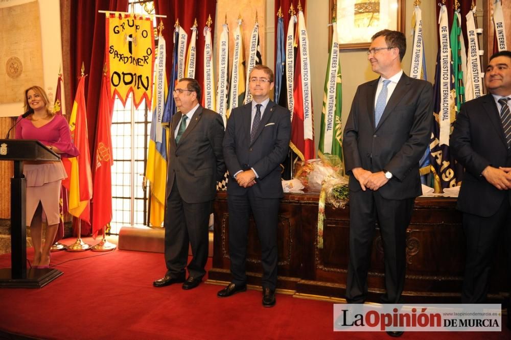 Presentación de Doña Sardina y el Gran Pez