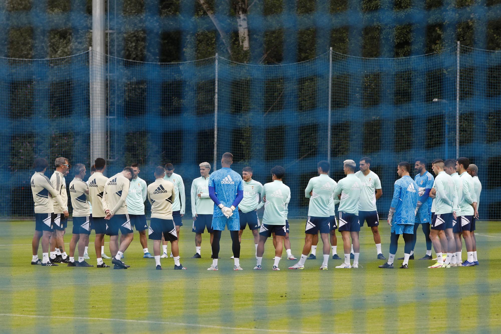 EN IMÁGENES: el primer entrenamiento del Oviedo