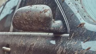 Limpia el coche en profundidad sin frotar con este cepillo eléctrico - Sport