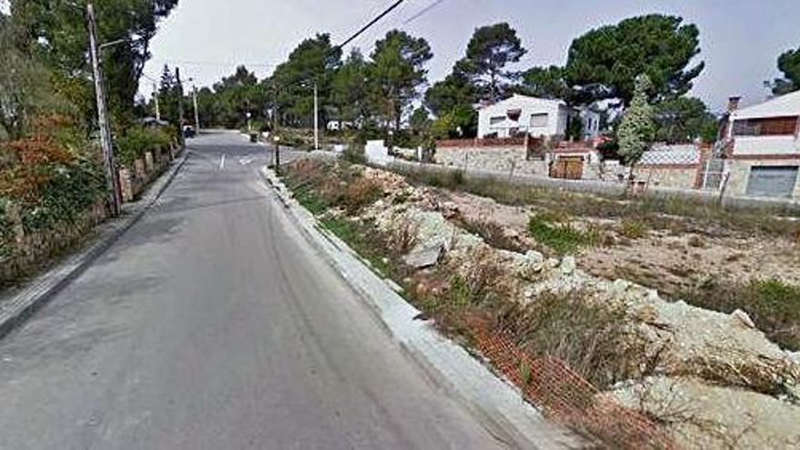 Un veí de les Pinedes de l&#039;Armengol va trobar l&#039;home apunyalat a les proximitats del carrer Serra del Cadí