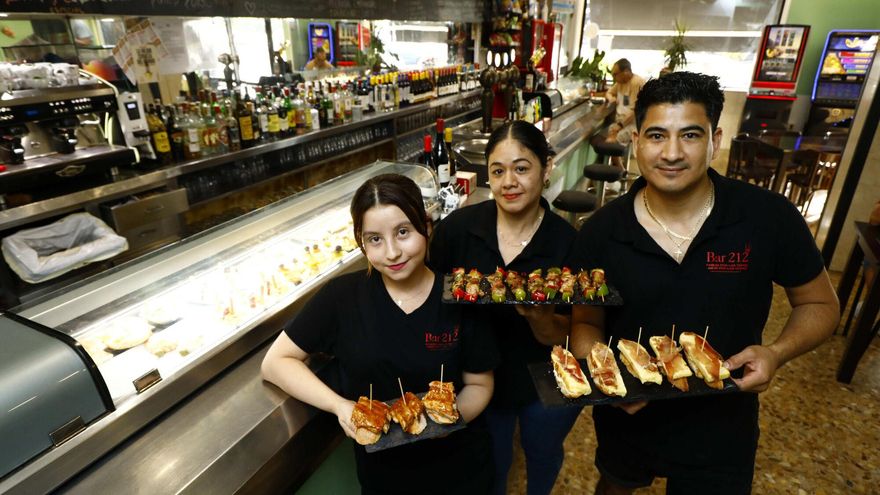 Bar 212, el último reducto del &#039;juepincho&#039; está en Delicias: &quot;Hemos servido 600 tapas a un euro en una tarde&quot;