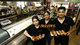 Bar 212, el último reducto del 'juepincho' está en Delicias: "Hemos servido 600 tapas a un euro en una tarde"