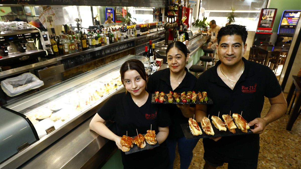 En imágenes | Bar 212, el negocio que lleva la tradición del juepincho a Las Delicias con tapas a 1€