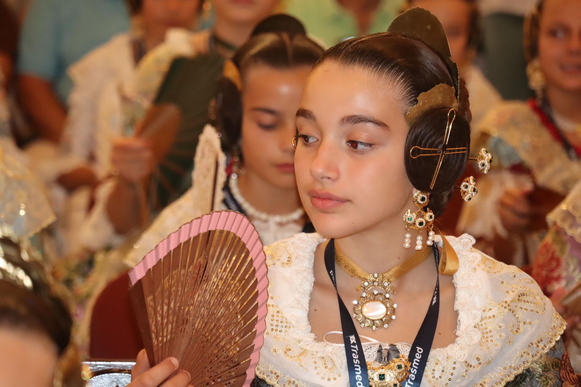 El centro de València recibe a las candidatas a Fallera Mayor Infantil 2025