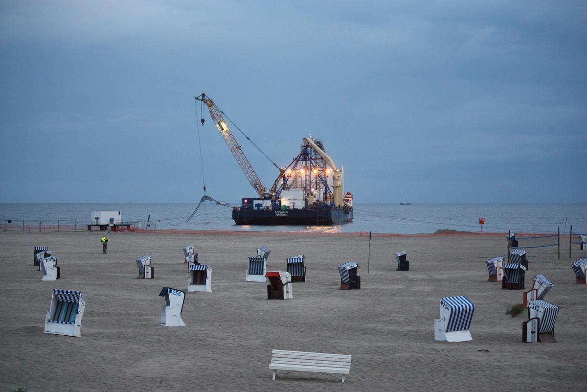 Alemania y Finlandia, "profundamente preocupados" por daños en cable submarino del Báltico