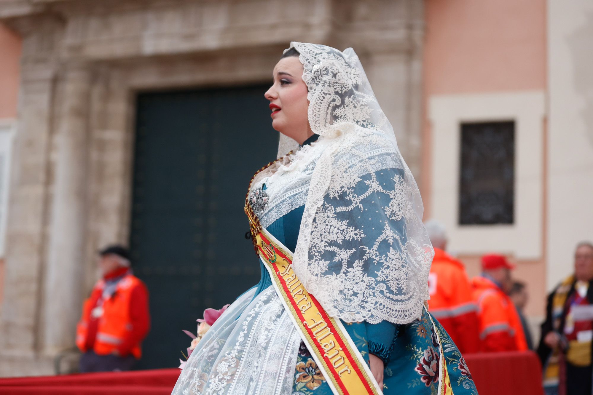 Falleras Mayores en la Ofrenda 2025. Día 17 (2/4)