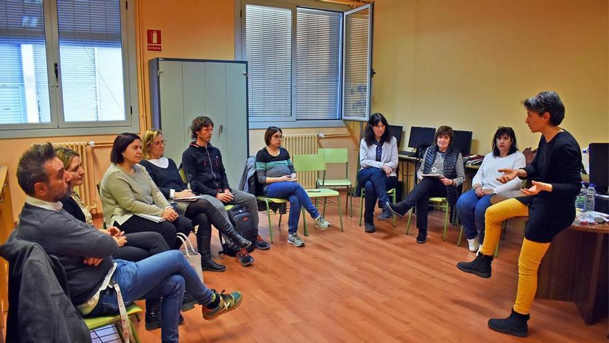 Súria participa en els Laboratoris de Lectura per promoure la lectura en família