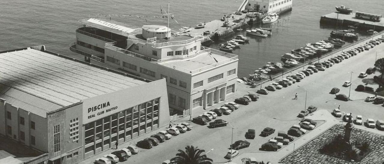 El edificio en los 70. // Fotos cedidas por F. Castro Nieto y Náutico