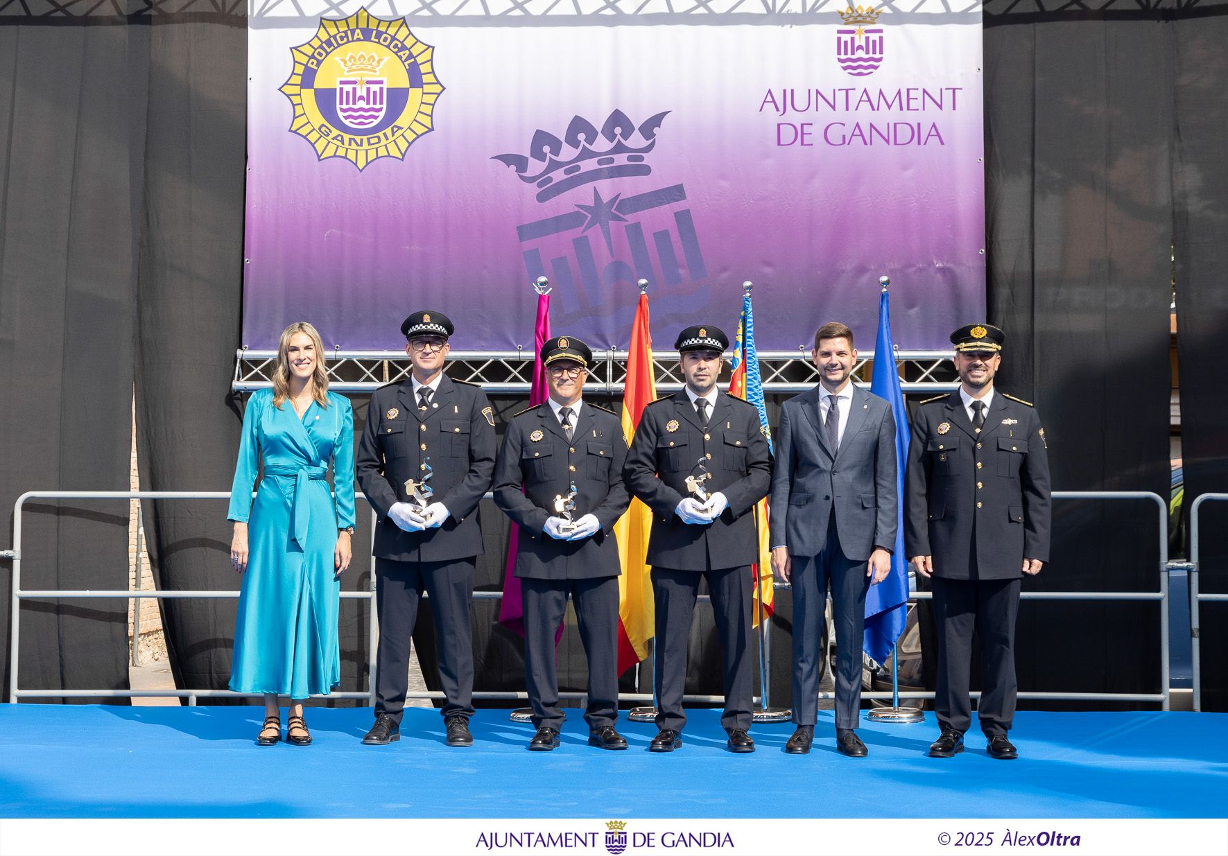 Acto del Dia de la Policía Local de Gandia y reconocimiento a los agentes
