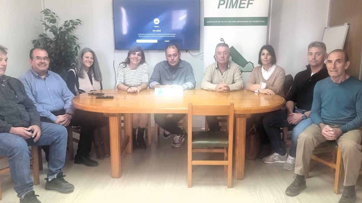 Miembros de la nueva junta directiva de la Pimef.