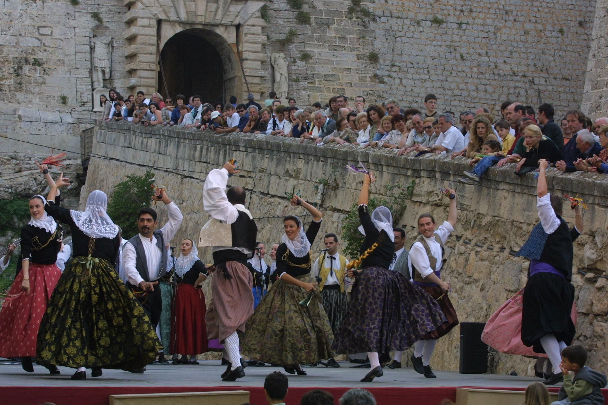 Edición de 2001 de la Feria Medieval de Ibiza.