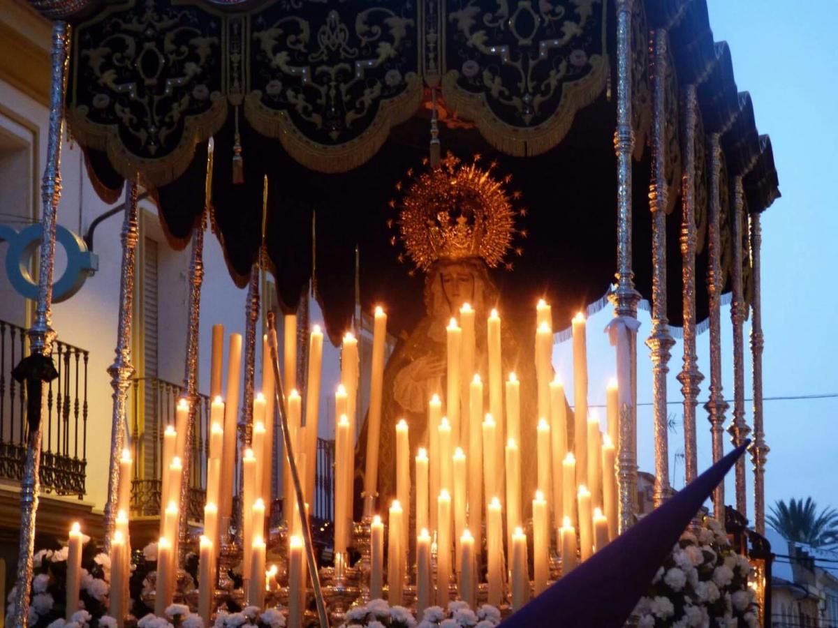 FOTOGALERÍA / Las jornada de Viernes Santo y Sábado de Gloria en la provincia